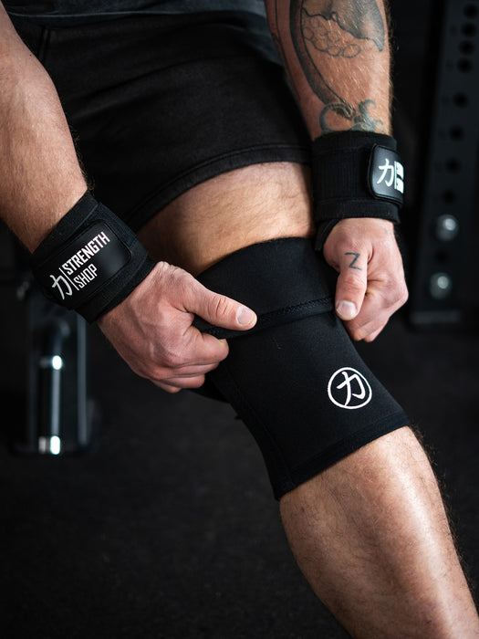 Strength Stack - Black - 13mm Lever Belt, 7mm Inferno Knee Sleeves & Zeus Wrist Wraps