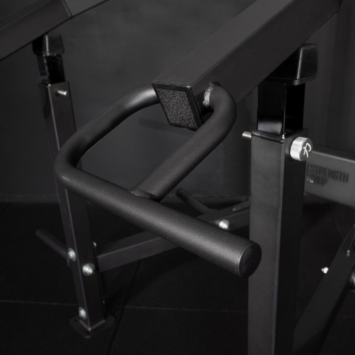 Strong Man Machine Viking Press - Strongman Shoulder Press Machine — Strength Shop