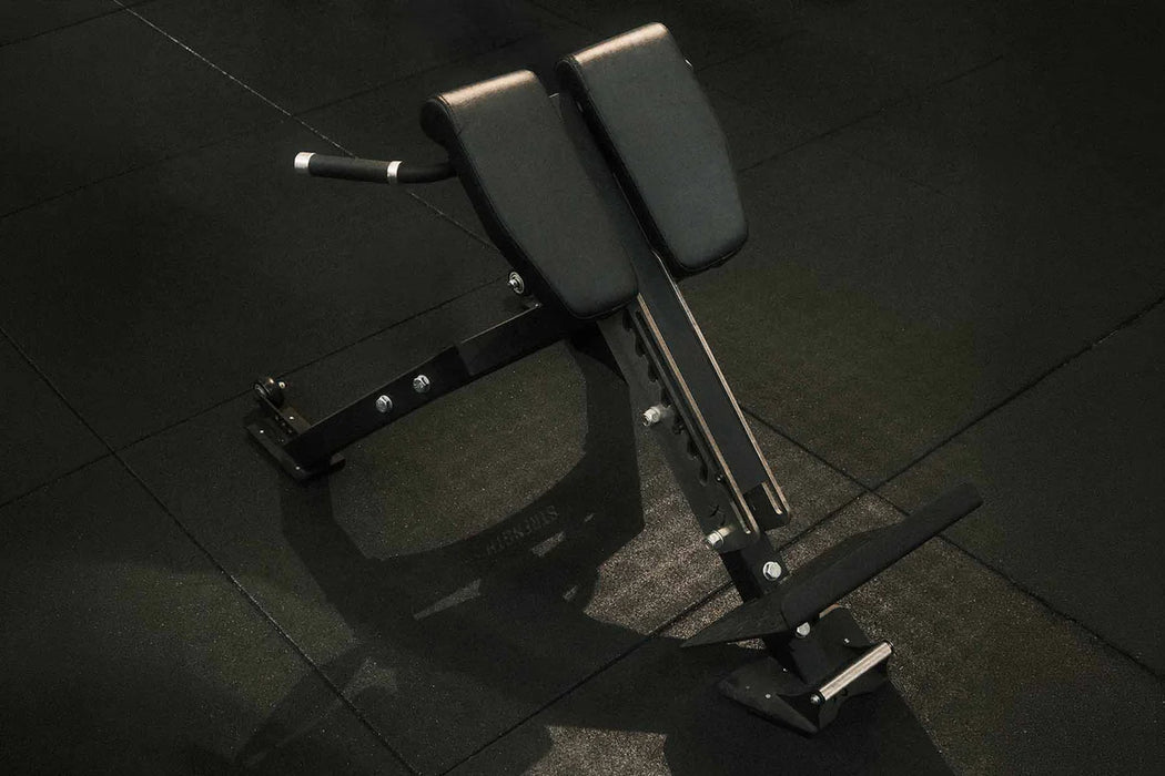 Pro Hyperextension “Bulldog” – Commercial Back Extension Machine (Expected availability July 2026)