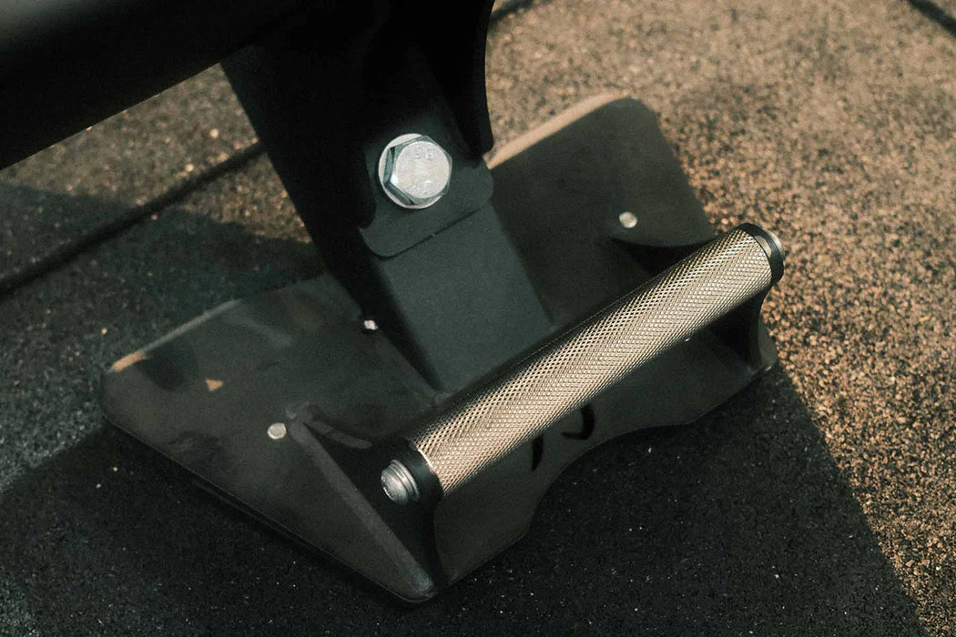 Pro Hyperextension “Bulldog” – Commercial Back Extension Machine (Expected availability July 2026)