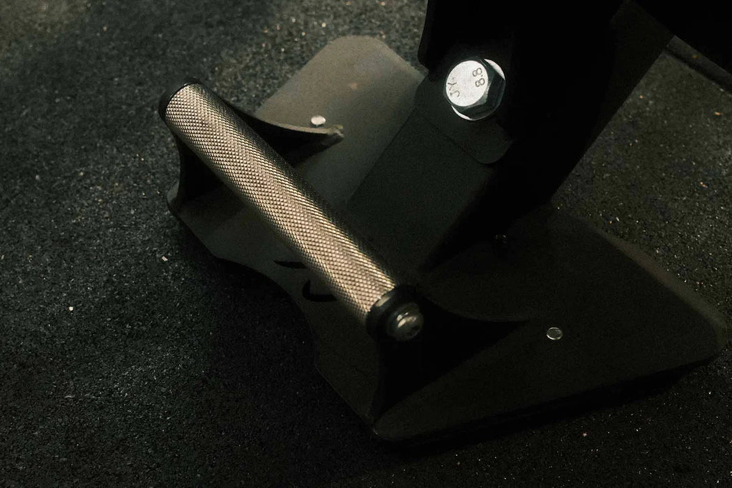 Pro Hyperextension “Bulldog” – Commercial Back Extension Machine (Expected availability July 2026)